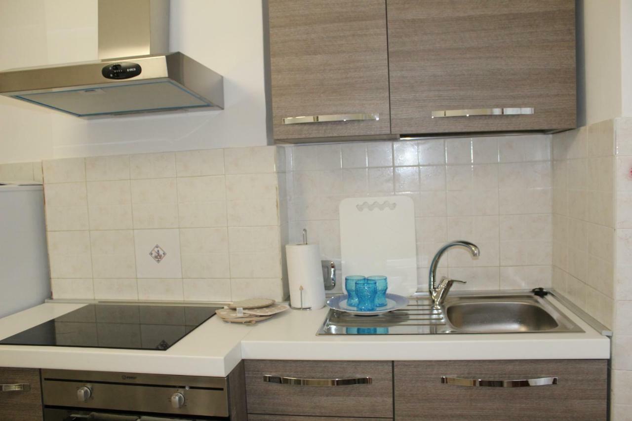 Down Town Cesar Apartment La Spezia Bagian luar foto