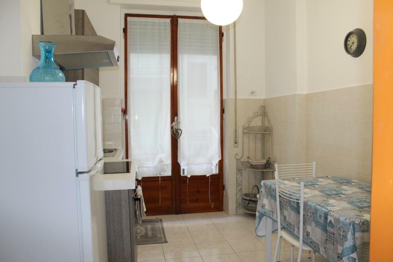 Down Town Cesar Apartment La Spezia Bagian luar foto