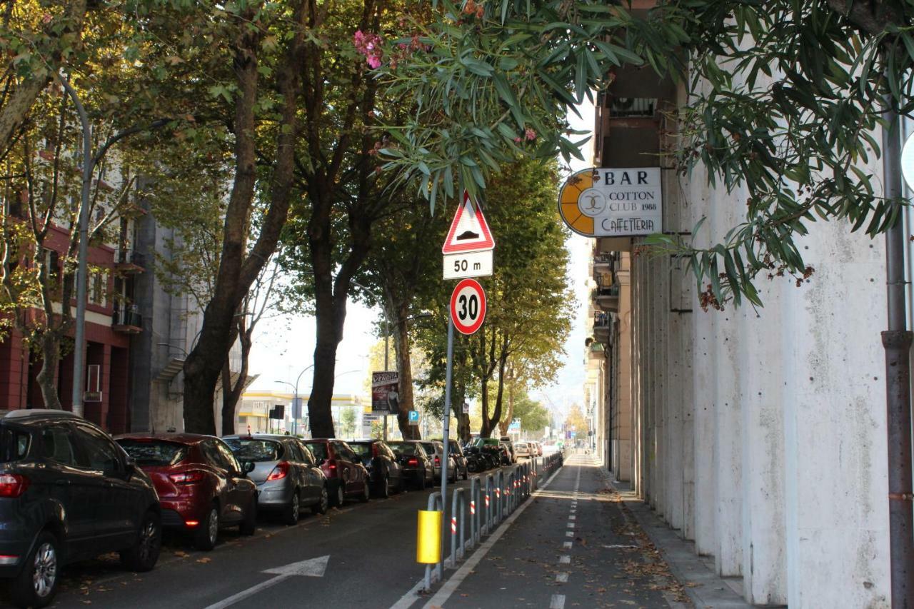 Down Town Cesar Apartment La Spezia Bagian luar foto