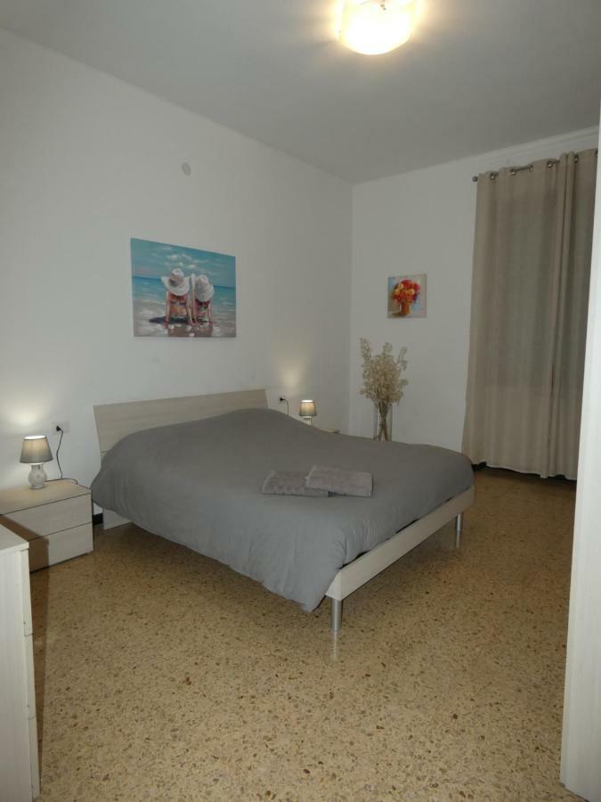 Down Town Cesar Apartment La Spezia Bagian luar foto